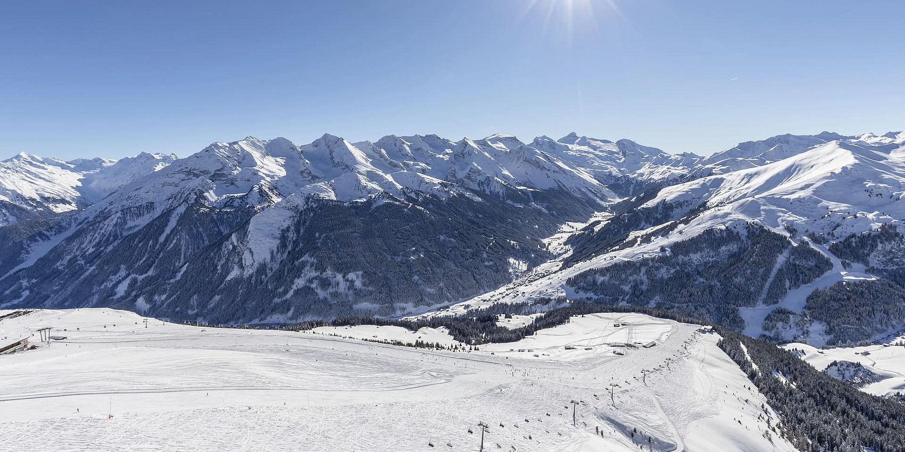 Herrlicher Blick über Ski- und Gletscherwelt Zillertal 3000