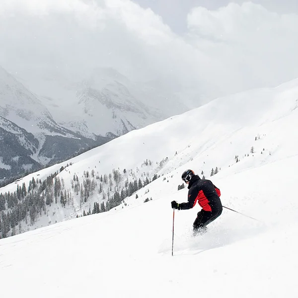 Ski tours