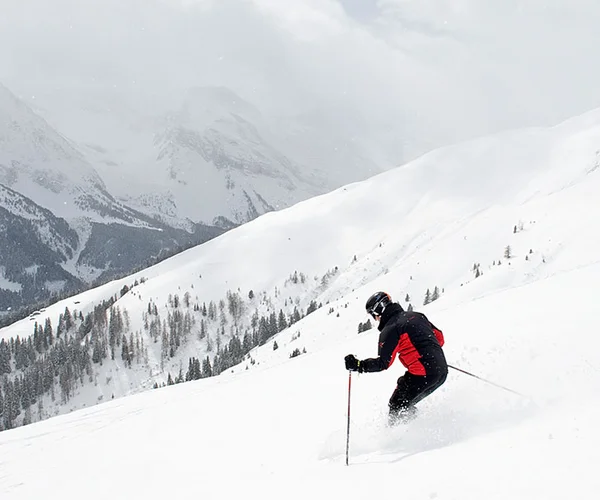 Ski tours