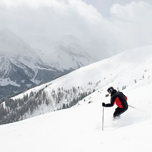 Ski tours