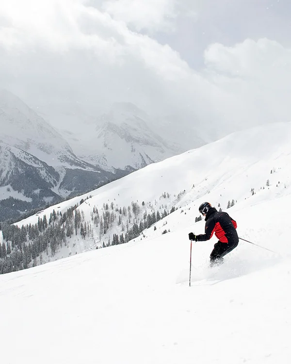 Ski tours