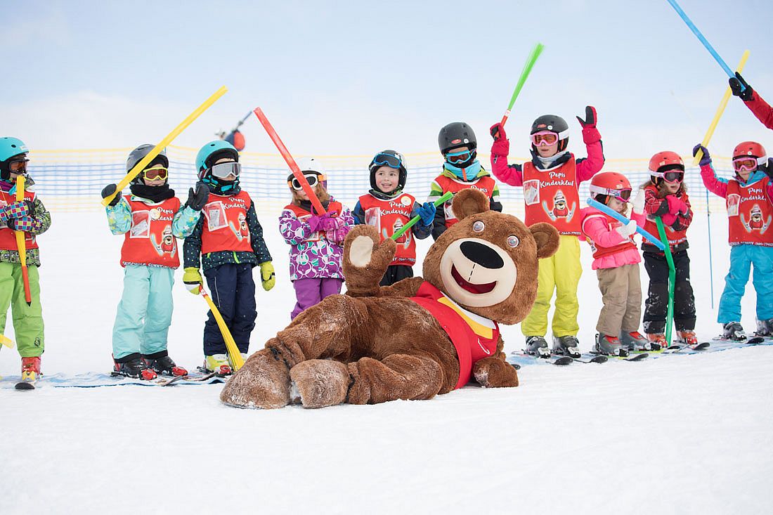 Kinder-Skikurs mit Peppi in Finkenberg