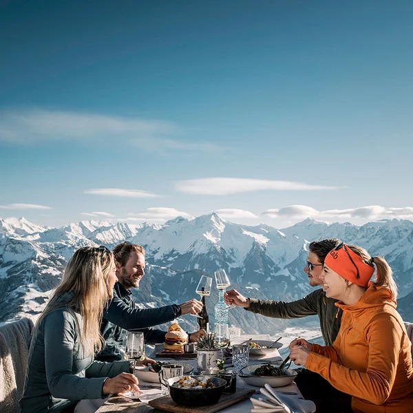 Herbstskilauf am Gletscher