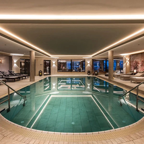 Indoor & Outdoor Infinity Pool