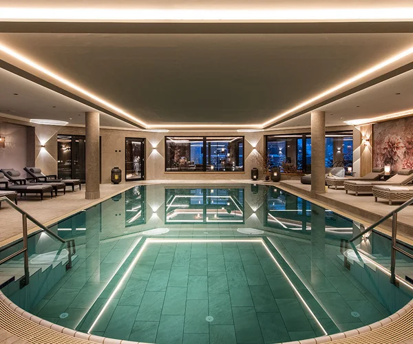 Indoor & Outdoor Infinity Pool