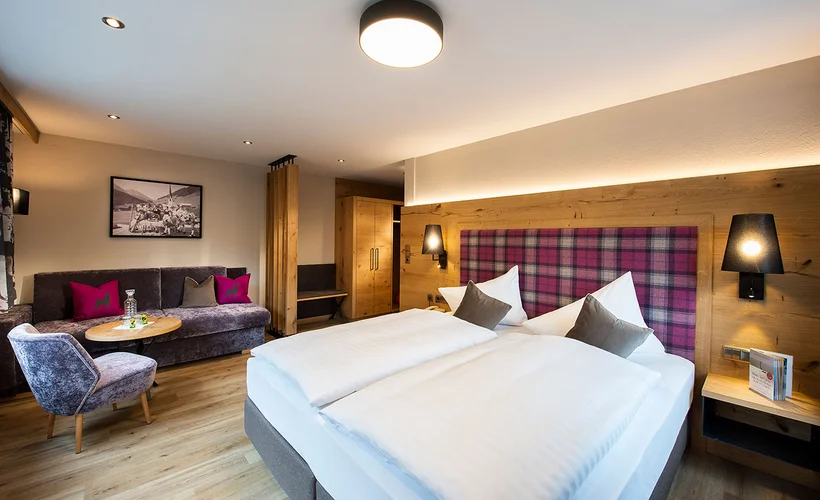 Double room adjoining house