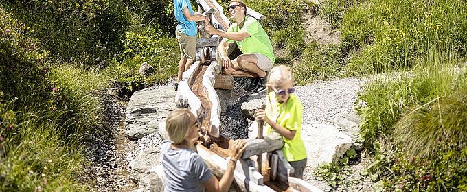 [Translate to Englisch:] Familienspaß an der Eggalm - (c) Johannes Sautner - Shootandstyle.com - Archiv TVB Tux