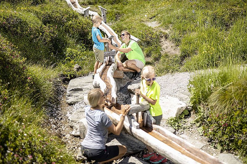 [Translate to Englisch:] Familienspaß an der Eggalm - (c) Johannes Sautner - Shootandstyle.com - Archiv TVB Tux